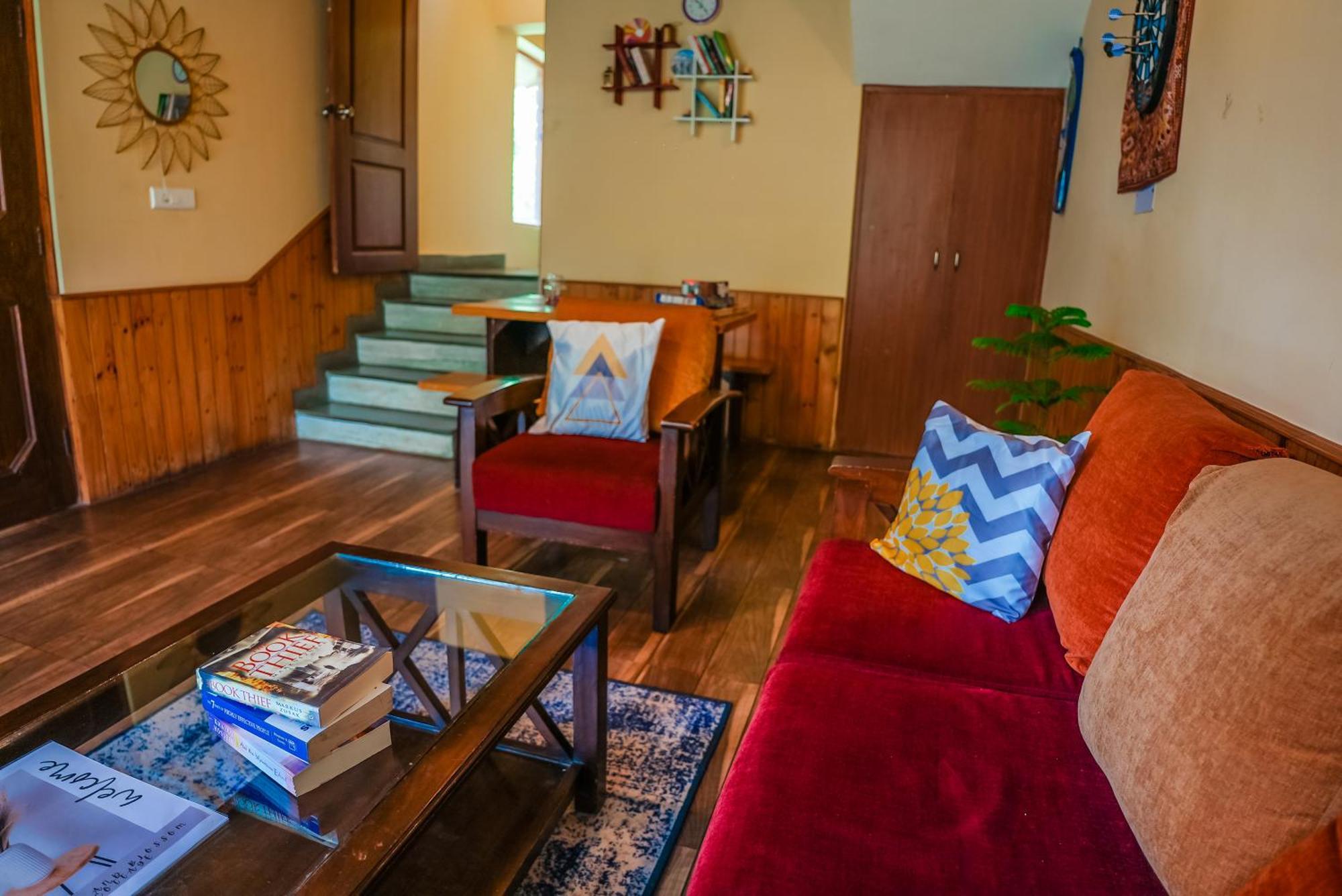 The Manu Emerald # Farmhouse # Top Selling Cottage In Manali # Peaceful Heritage Cozy Stay # Lawn With Bonfire # Most Awarded Exterior photo